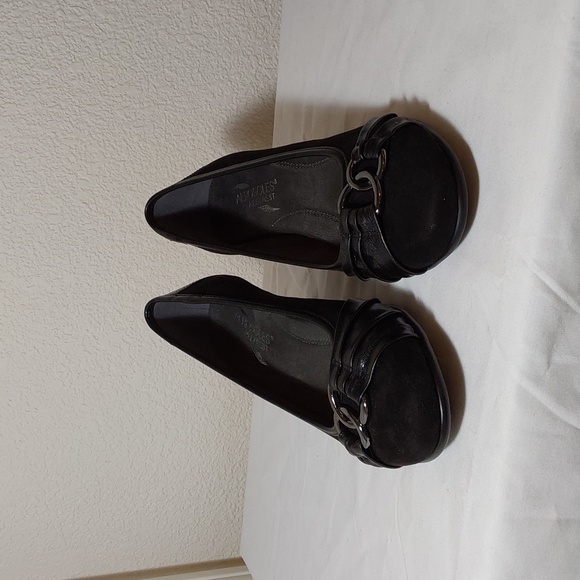 Aerosoles Kitten Heel Pump - Picture 3 of 3